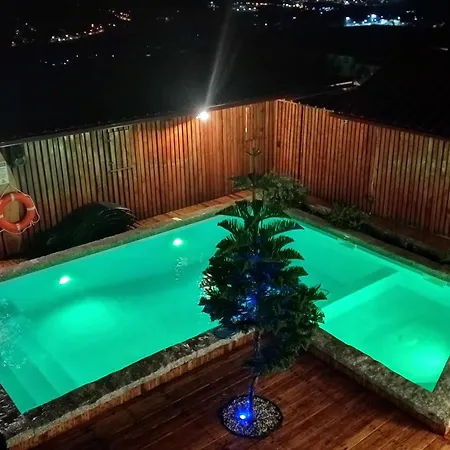 Hébergement de vacances Casa Do Outeiro *