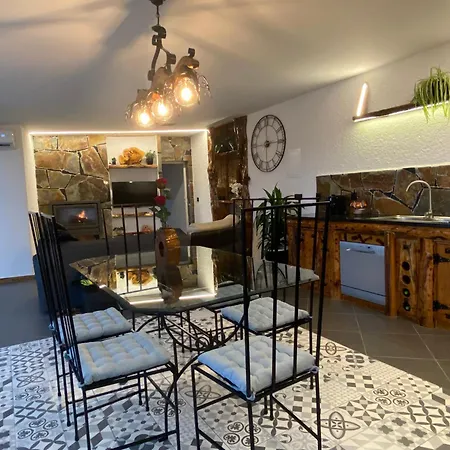 Casa Do Outeiro Tatil Evi